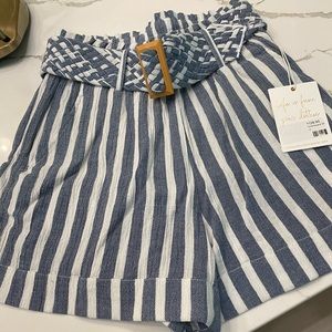Show me Your Mumu Overboard Shorts XS NWT
